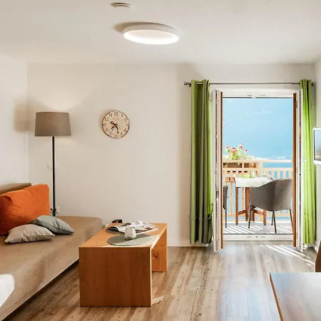 Cozy Apartments In Rome-3